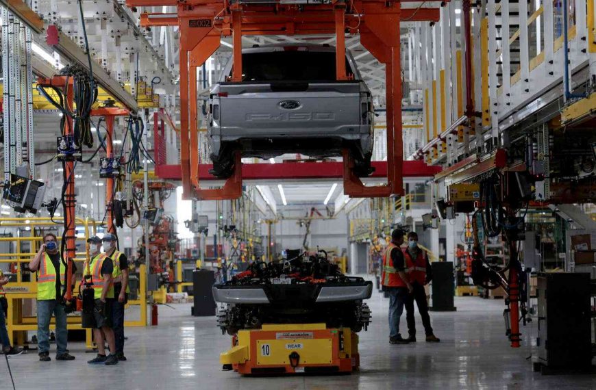 Ford-led group starts work on transformational new model for US auto industry